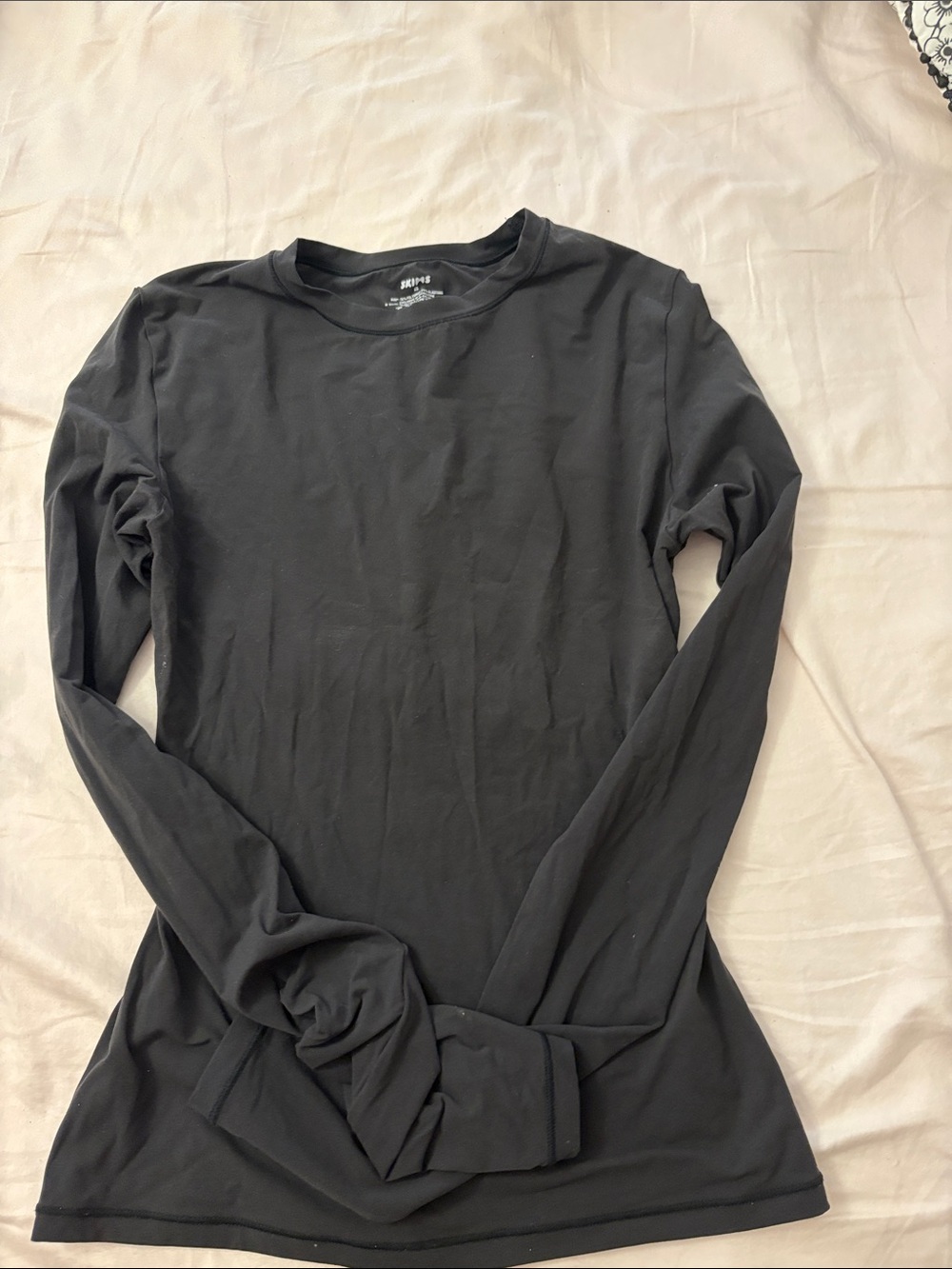 Skims Women's Black Long-Sleeve Crewneck Top